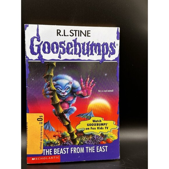Goosebumps #43 The Beast From The East TRUE 1st Print Edition RL Stine UNREAD - Picture 1 of 10